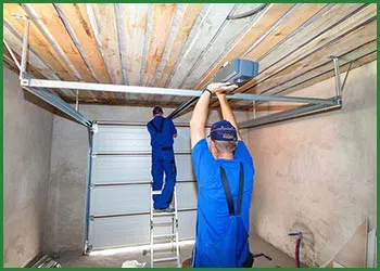 Quality Garage Door Chicago, IL 773-877-3192 - garagedoors-repair-t-21-gr-39m